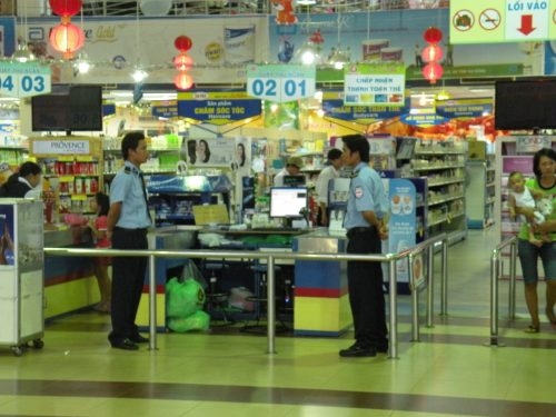 Dịch vụ bảo vệ siêu thị, trung tâm thương mại chuyên nghiệp tại cao bằng - 0912686666 - 0982001001