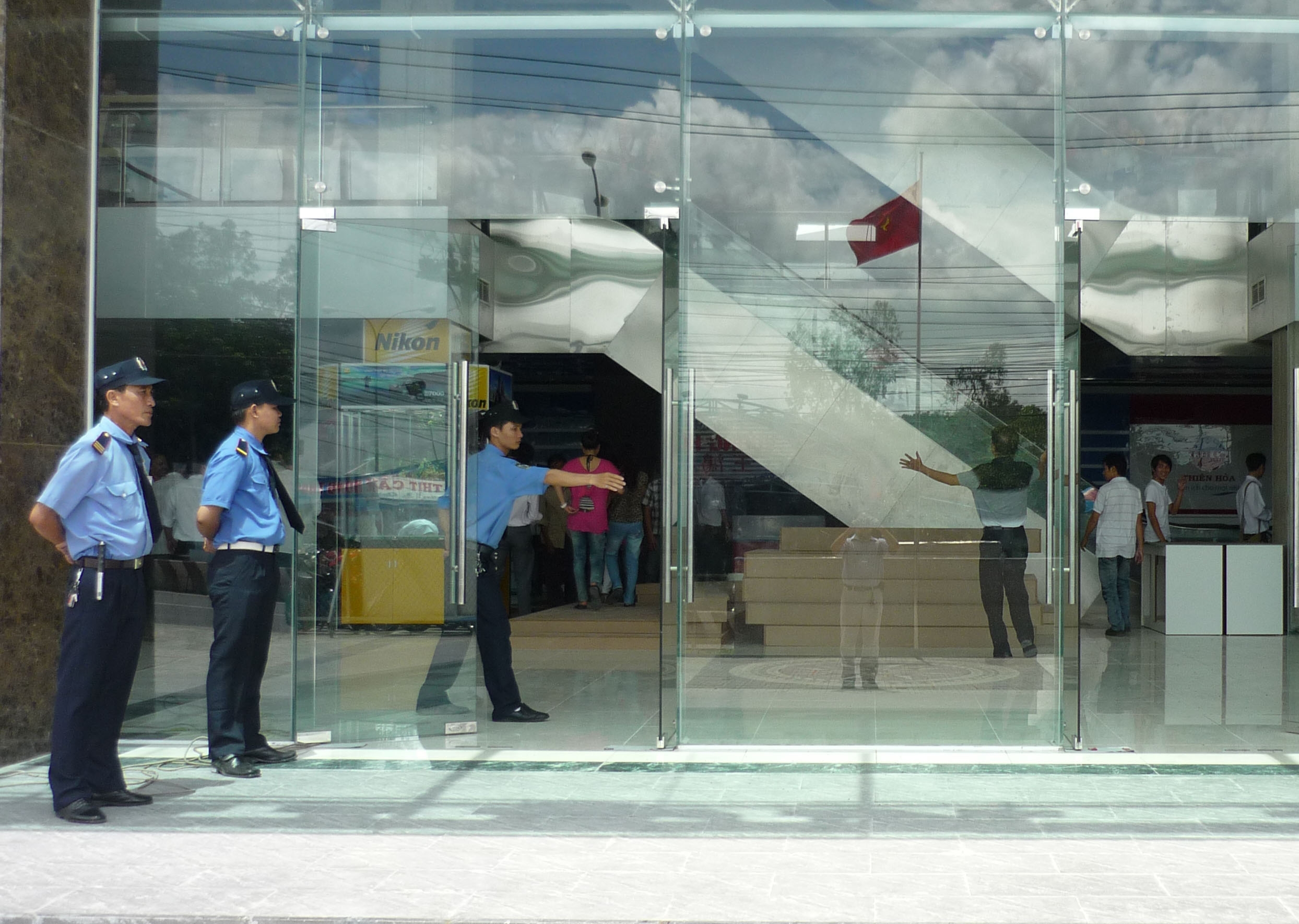 dịch vụ bảo vệ chung cư, cao ốc chuyên nghiệp tại hòa bình - 0912686666 - 0982001001