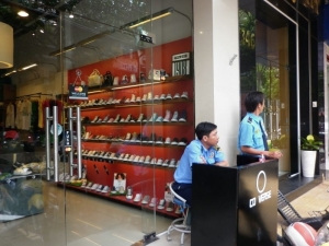 Dịch vụ bảo vệ shop thời trang, cửa hàng quần áo an toàn chuyên nghiệp tại huyện ba vì  - 0912686666